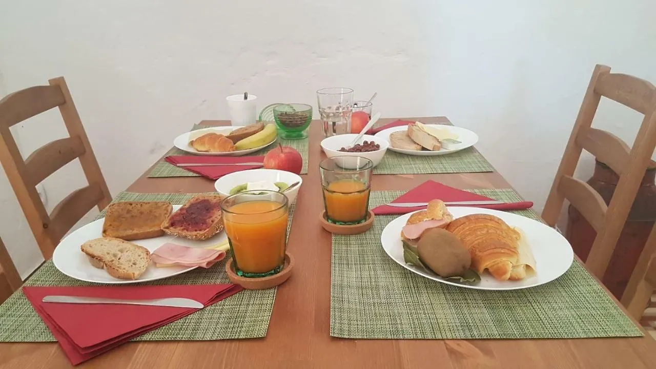 Guest House Almeixar Almancil