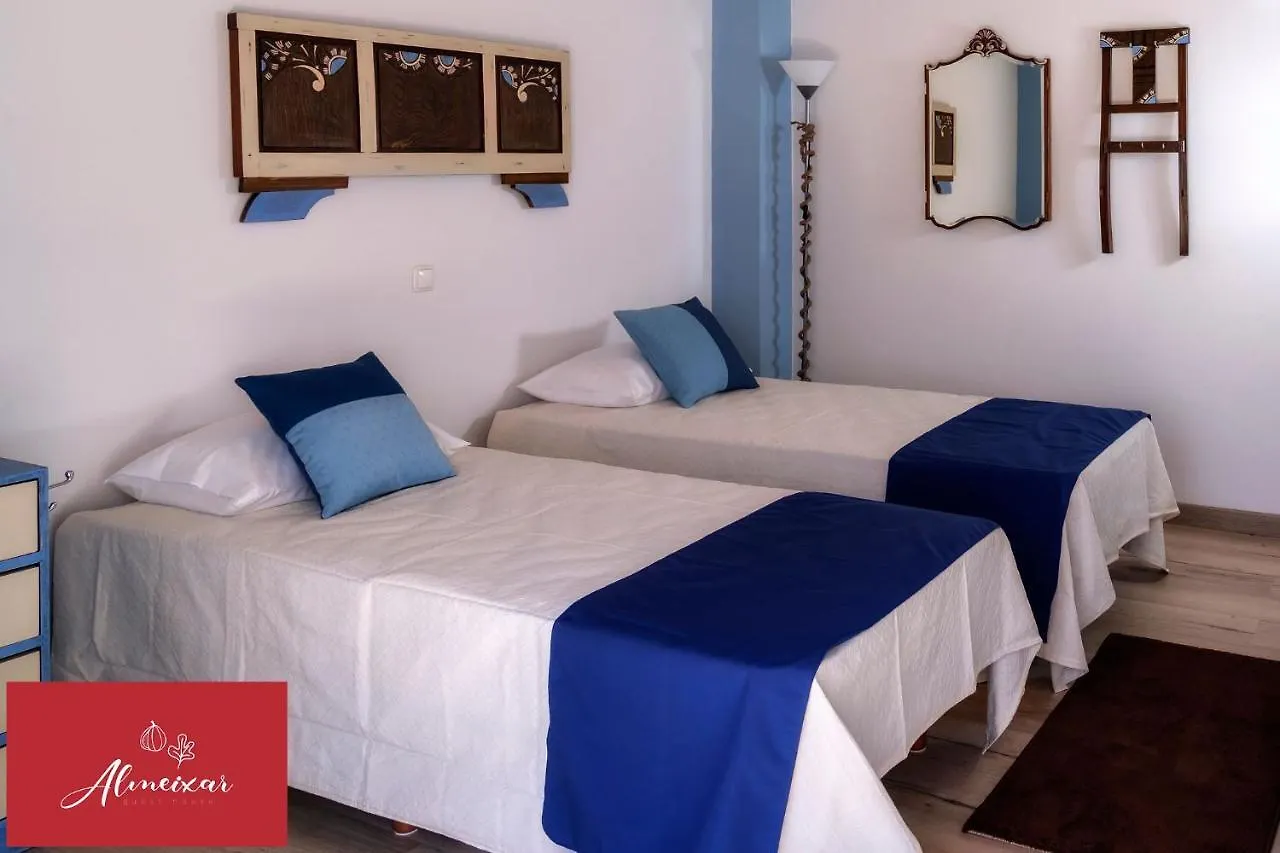 Alojamento de Turismo Rural Guest House Almeixar Almancil